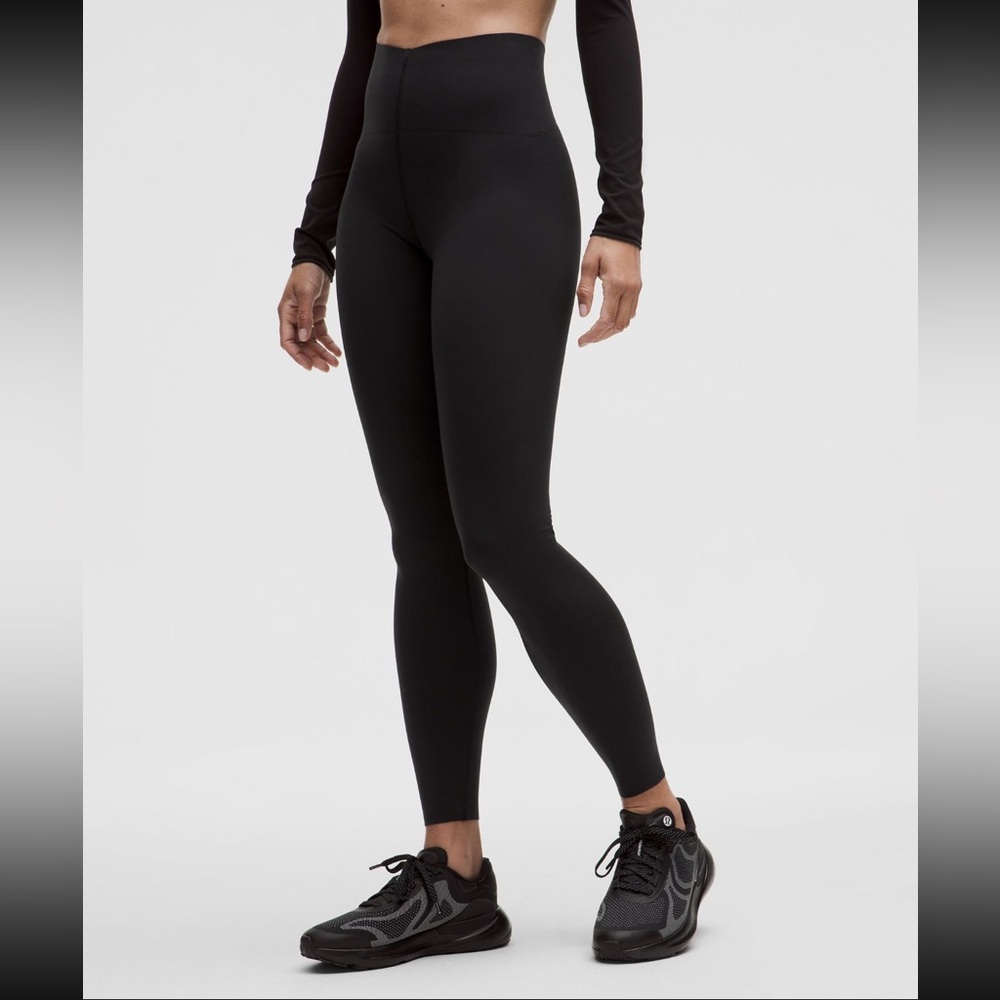 Lululemon glow up tight